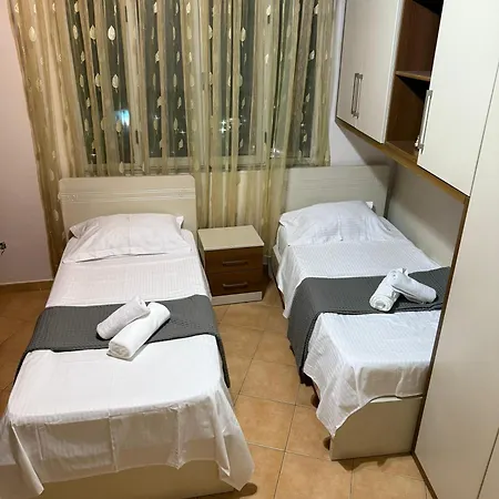 Tona 01 Appartement Tirana