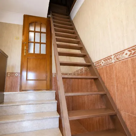 Apartment Tona 01 *